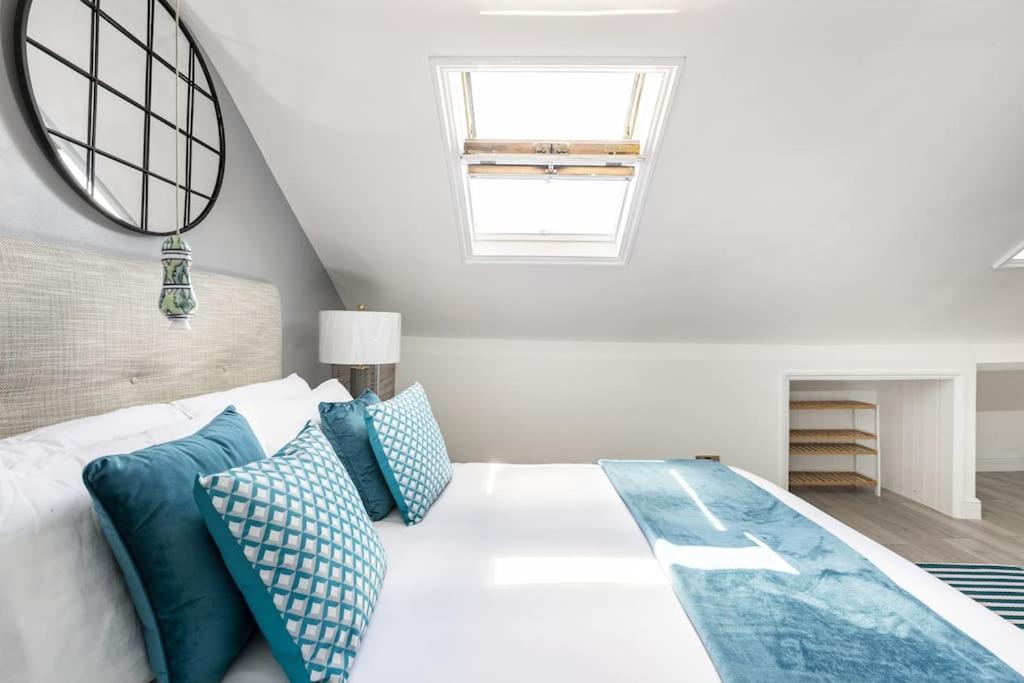 One Bedroom Duplex Apartment Located In Cowley. Oxford Exteriör bild