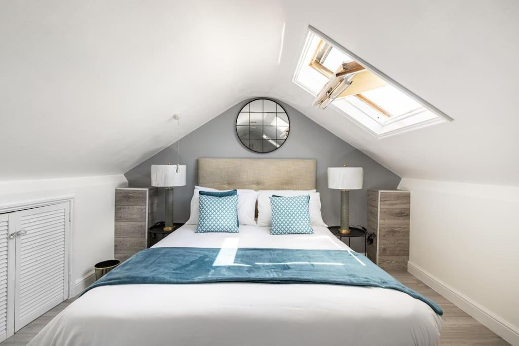 One Bedroom Duplex Apartment Located In Cowley. Oxford Exteriör bild